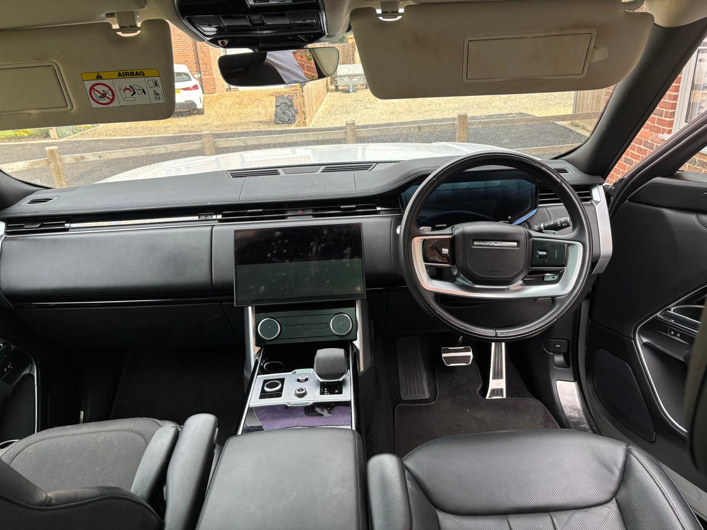Land Rover Range Rover - White